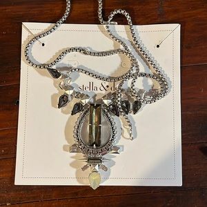 Stella Dot necklace